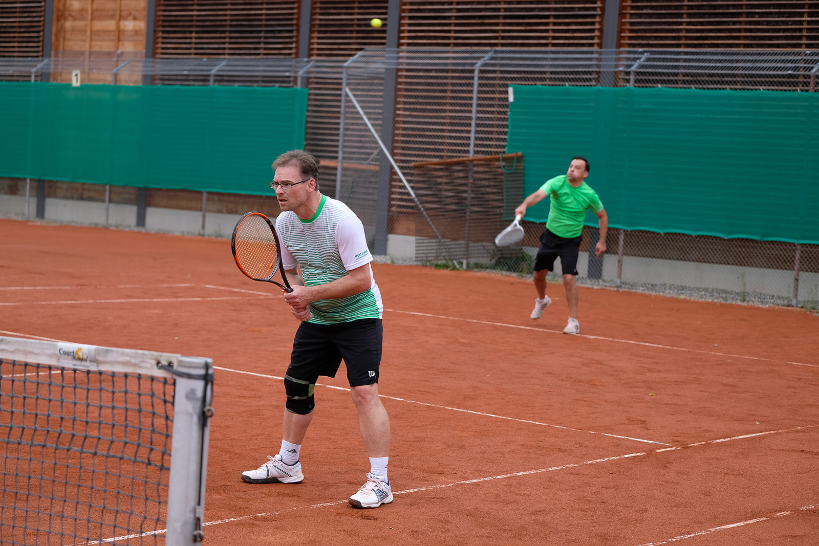 Hobby-Herren 2 unterliegen Geradstetten nach Platzregen und endlosen Match-Tie-Break-Spielen